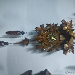 שעון קוקייה מכני גרמני Engstler 522M