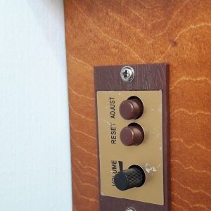 6050C שעון קוקייה פלסטיק POLARIS